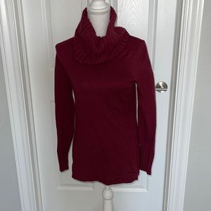 Design history sweater red size medium